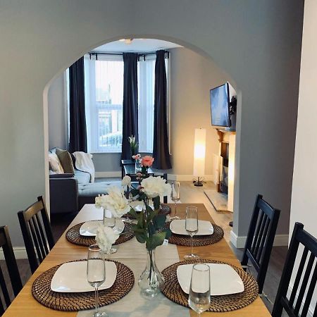 Modern & Luxurious Central Home - Free Parking Ливърпул Екстериор снимка
